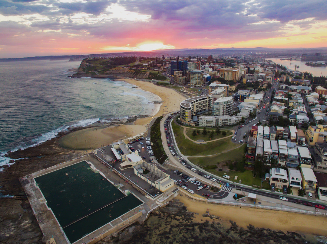 Top 5 Surf Spots & Surfing Beaches in Newcastle, Australia