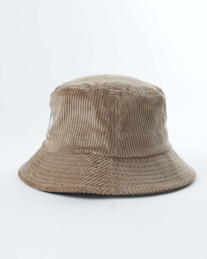 THE SURFING KANGA BUCKET HAT