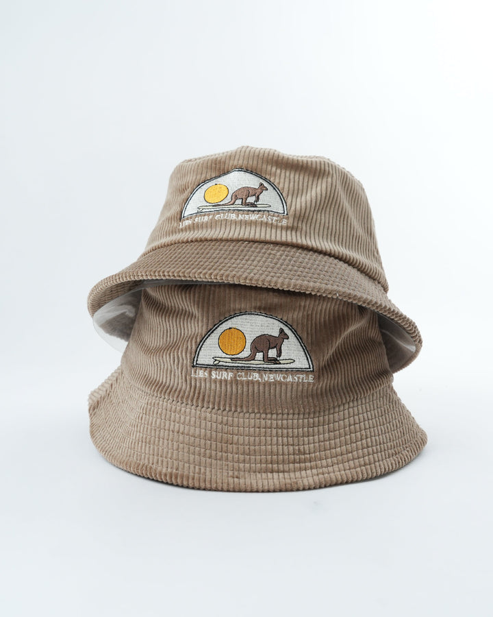 THE SURFING KANGA BUCKET HAT