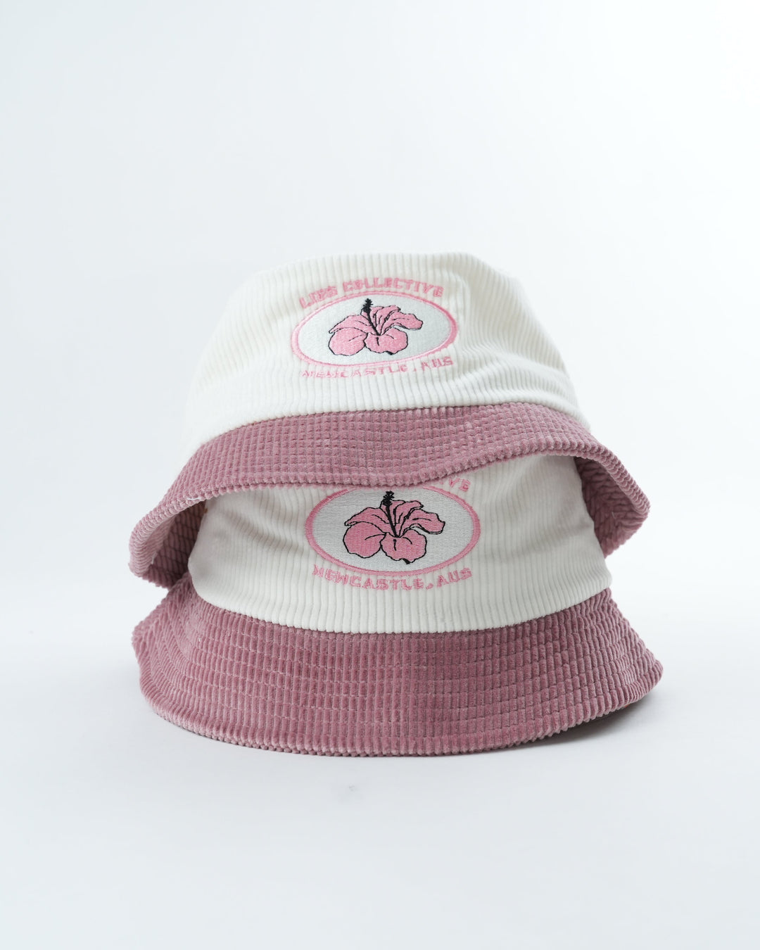 THE FLOWER MADNESS BUCKET HAT