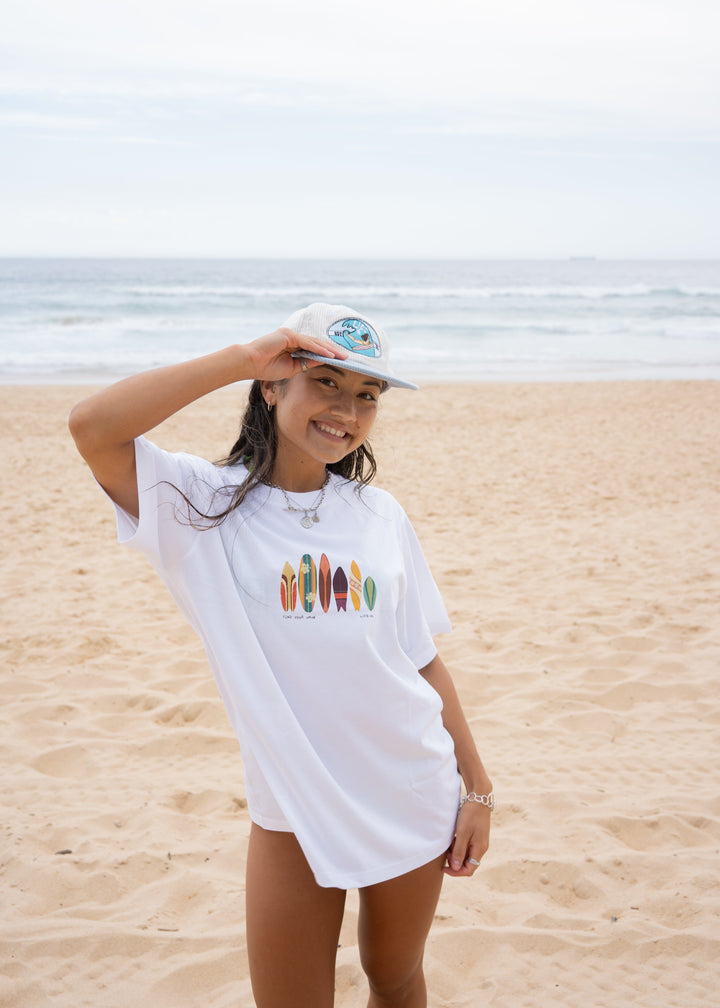 FIND YOUR WAVE TEE